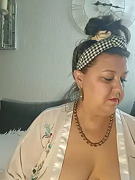 Nova-iswiserx online show from 5, 4, 2026