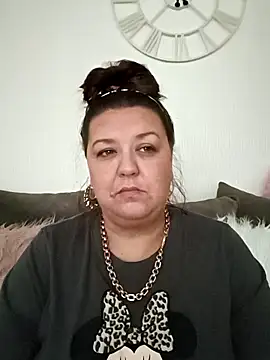 Nova-iswiserx online show from 6, 3, 2026