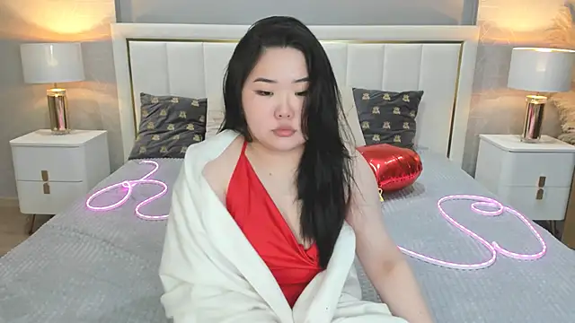 YUMI G online show from 14, 2, 2026