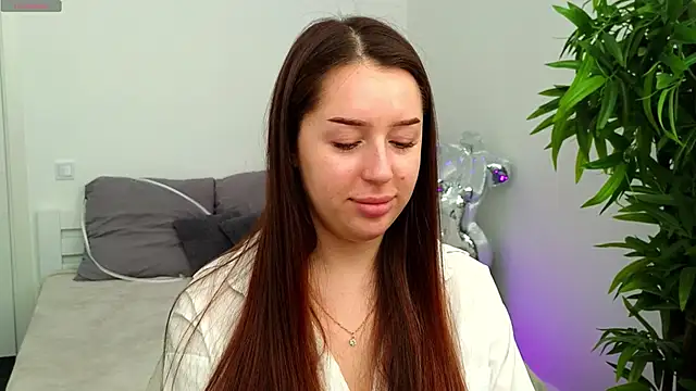 AnikaHarryson online show from 6, 3, 2026