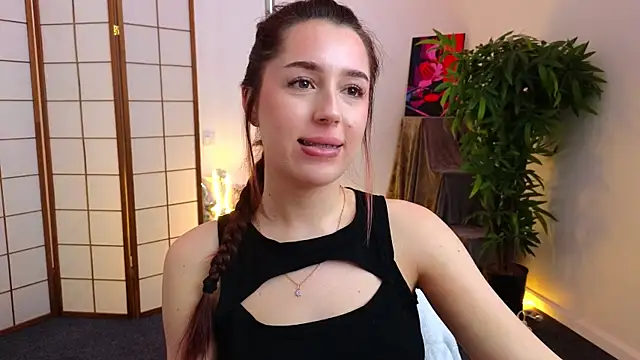 AnikaHarryson online show from 29, 4, 2026