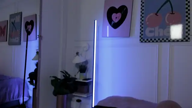 Rosy Sweet online show from 13, 4, 2026