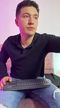 Alexander Connor online show from 19, 3, 2026