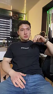 Alexander Connor online show from 9, 3, 2026