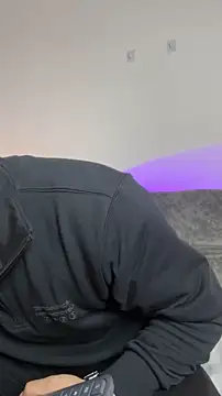 Alexander Connor online show from 9, 6, 2026