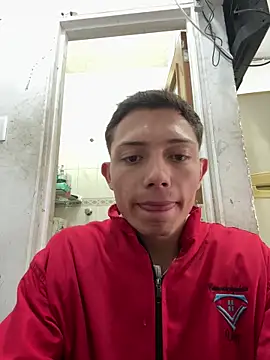 santiObrero online show from 11, 5, 2026