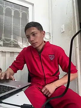 santiObrero online show from 15, 4, 2026