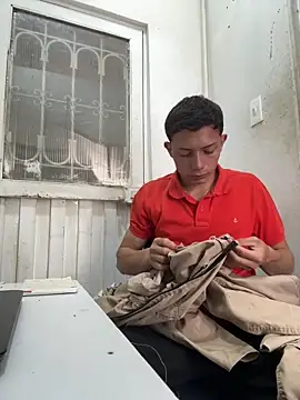 santiObrero online show from 20, 5, 2026