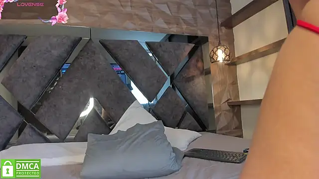 Zamahara Rodriguez online show from 25, 3, 2026