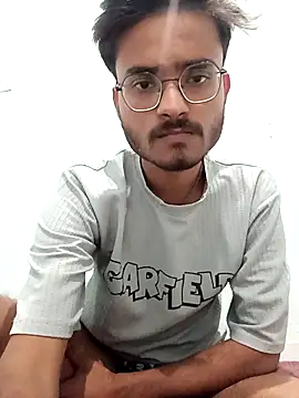 sdgjjkkmm online show from 8, 3, 2026