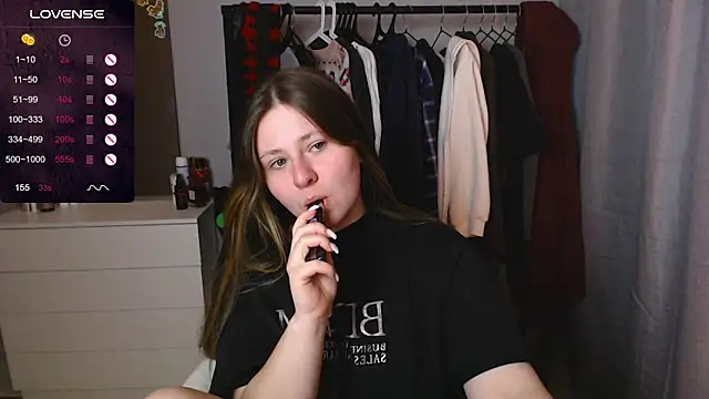 Snapshot of secretvic chatting on 2, 2, 2026 secretvic online show from 2, 2, 2026