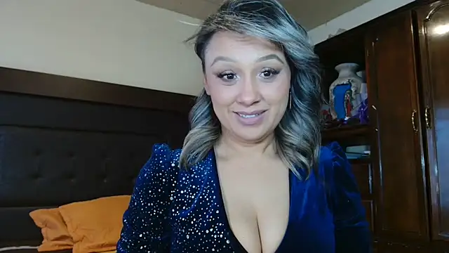 aitanalove  online show from 12, 5, 2026