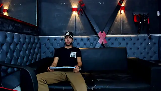 Snapshot of Angel_Villareal chatting on 6, 2, 2026 Angel Villareal online show from 6, 2, 2026