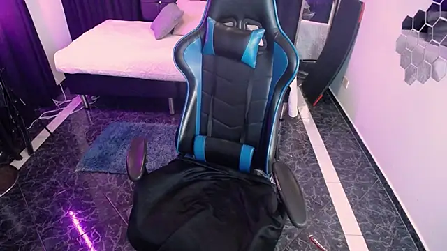 Snapshot of eliana_meaw chatting on 4, 2, 2026 eliana meaw online show from 4, 2, 2026