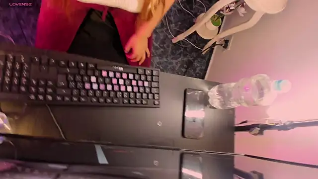 eliana meaw online show from 7, 4, 2026