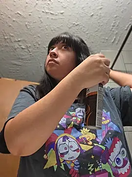 AriannaPenaxo online show from 23, 4, 2026