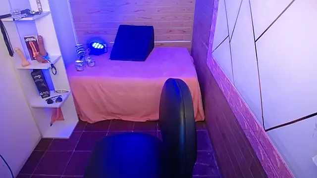 Snapshot of clara_luna chatting on 7, 2, 2026 clara luna online show from 7, 2, 2026