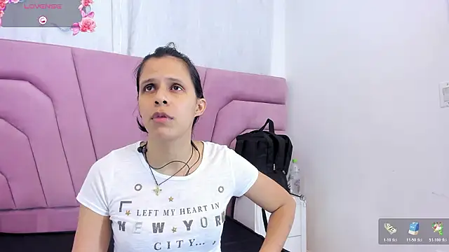 Snapshot of mitzukywinteer chatting on 1, 3, 2026 mitzukywinteer online show from 1, 3, 2026