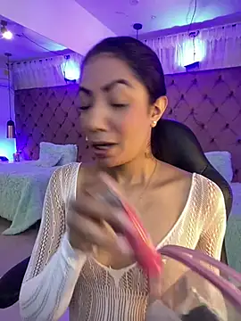 Auri   online show from 27, 3, 2026