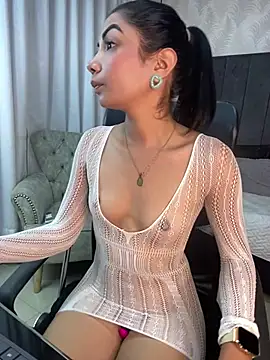 Auri   online show from 13, 3, 2026