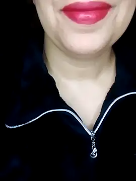 Snapshot of Naughty-Yousra chatting on 23, 2, 2026 Naughty-Yousra online show from 23, 2, 2026