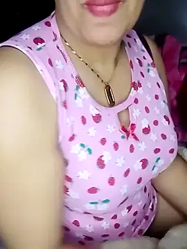 Snapshot of Naughty-Yousra chatting on 7, 2, 2026 Naughty-Yousra online show from 7, 2, 2026