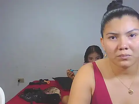 Helena-Paola online show from 5, 2, 2026