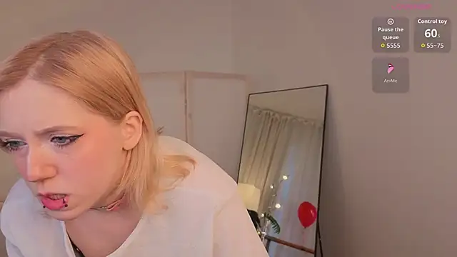 MoonlightAsuna online show from 15, 2, 2026