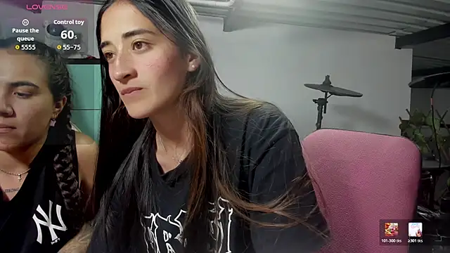 Snapshot of VictoriaHoneyy chatting on 26, 6, 2026 VictoriaHoneyy online show from 26, 6, 2026