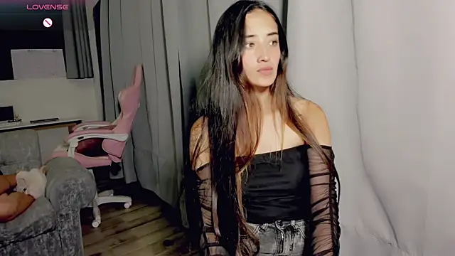 VictoriaHoneyy online show from 5, 5, 2026