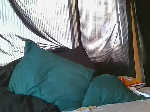 Snapshot of Andres1037 chatting on 1, 3, 2026 Andres1037 online show from 1, 3, 2026