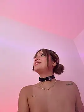 Alison Ivanova online show from 17, 6, 2026