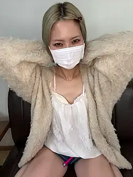 yumi0025 online show from 19, 1, 2026