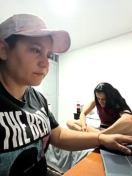 ketty Riley online show from 8, 2, 2026