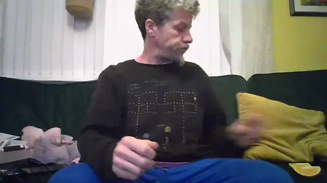 chiichii23 online show from 14, 3, 2025