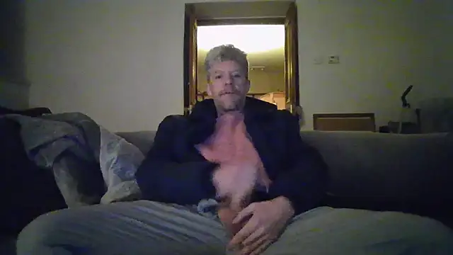 chiichii23 online show from 8, 11, 2025