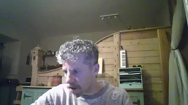 chiichii23 online show from 7, 11, 2025