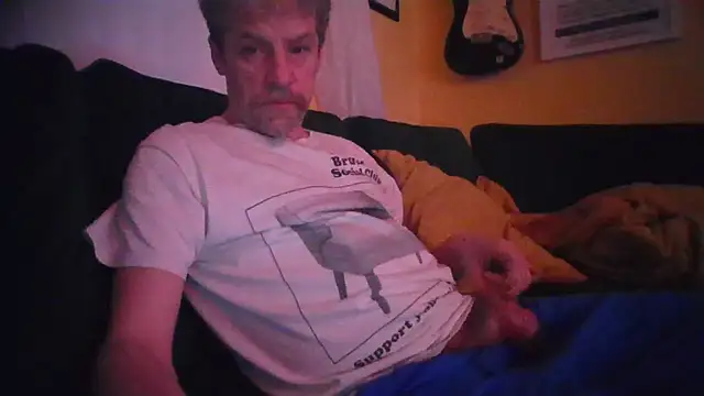 chiichii23 online show from 4, 3, 2025