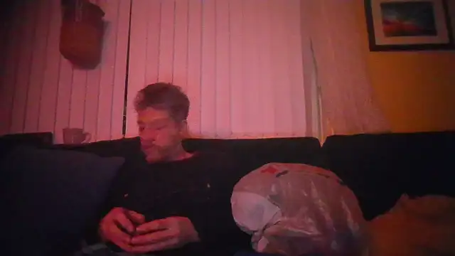 chiichii23 online show from 17, 2, 2025