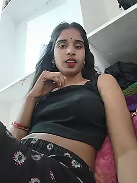 Cute-Natashaa online show from 18, 7, 2026