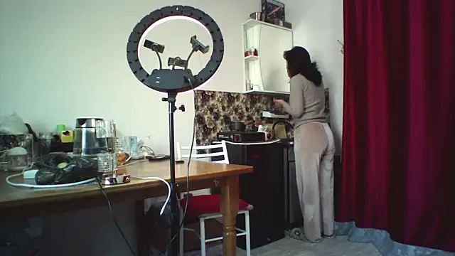 bella2322 online show from 19, 3, 2026