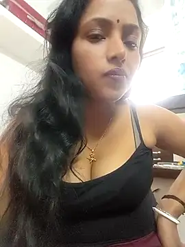 Hot-Tinaa online show from 13, 2, 2026