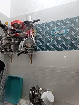 Hot-Tinaa online show from 3, 4, 2026