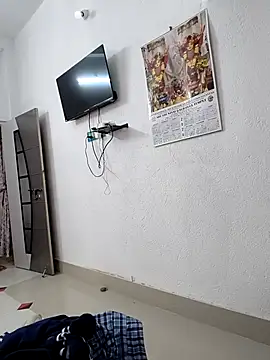 Hot-Tinaa online show from 23, 3, 2026