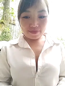 lia-coy online show from 16, 4, 2026