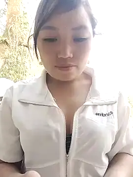 lia-coy online show from 13, 4, 2026