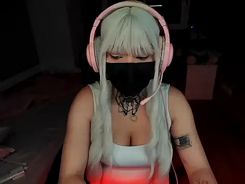 Lucyiy  online show from 16, 6, 2026