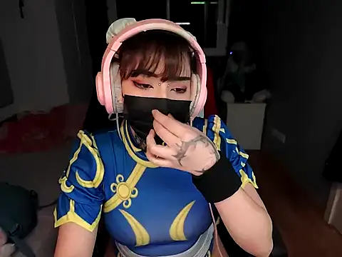 Lucyiy  online show from 22, 6, 2026
