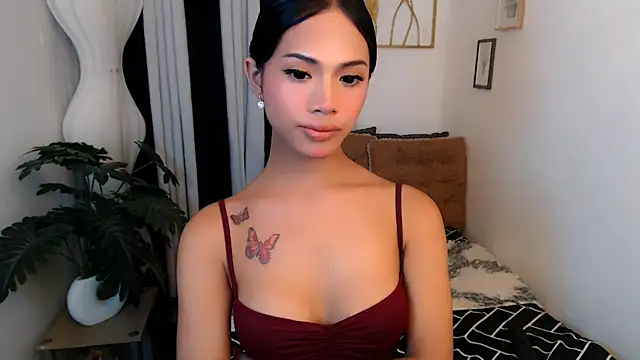 Snapshot of PrettyChloe_Ts chatting on 14, 6, 2026 PrettyChloe Ts online show from 14, 6, 2026