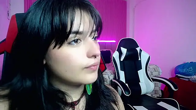 Snapshot of sonic_jess07 chatting on 5, 7, 2026 sonic jess07 online show from 5, 7, 2026